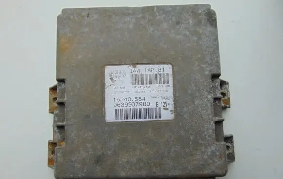 Peugeot 206 Engine control unit/module 9642606280