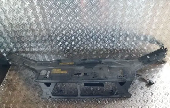Top upper radiator support slam panel