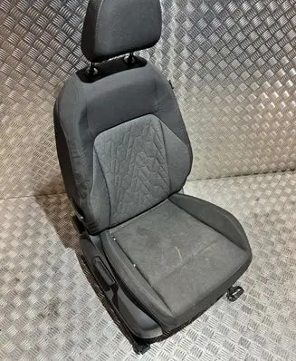 Volkswagen Golf VIII Front passenger seat VW27929