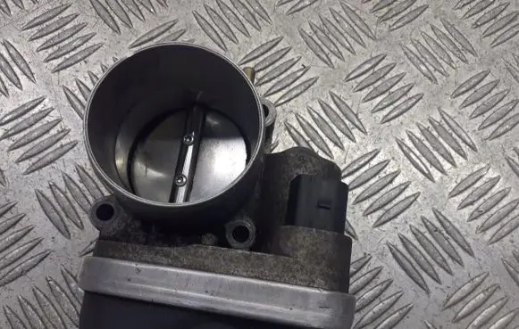 Renault Megane II Throttle valve position sensor 8200190230