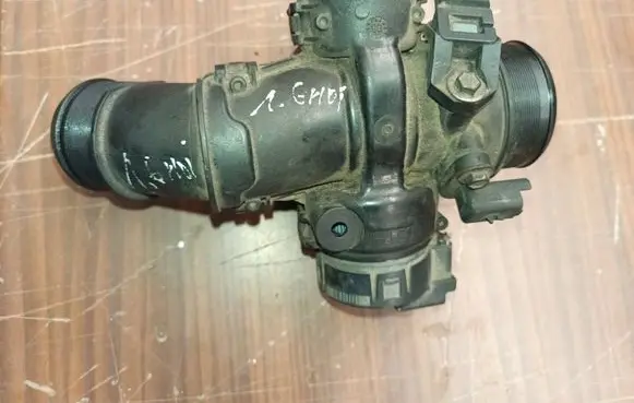 Peugeot Partner Throttle valve 25365222 25365223