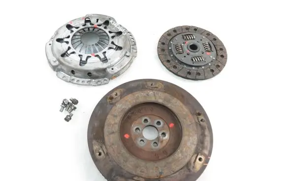 Toyota Yaris Flywheel 320017210 120021710
