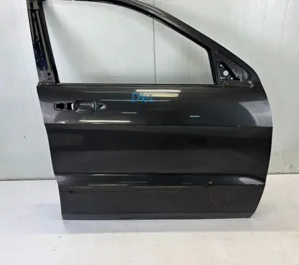 Jeep Grand Cherokee Front door D162
