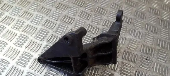 Opel Astra G Engine mounting bracket 09158429