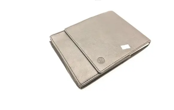 Hyundai i40 Owners service history hand book 