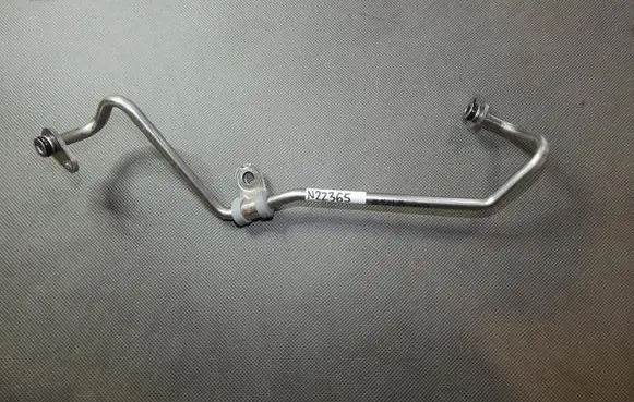 Volkswagen Polo V 6R Engine coolant pipe/hose