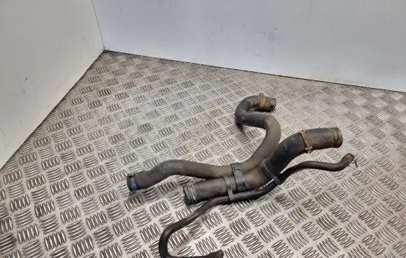 Audi A1 Engine coolant pipe/hose 6r0121447aj