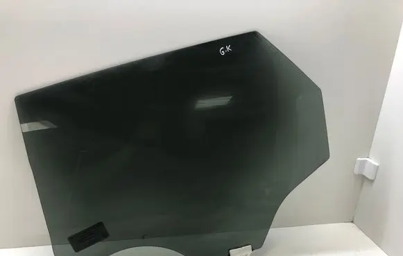 Mazda CX-3 Rear door window glass
