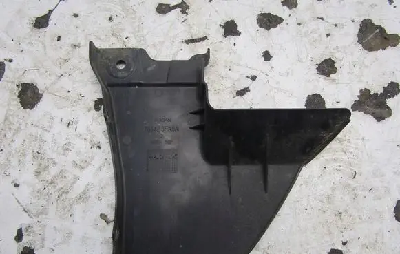 Nissan Micra K14 Fender end trim 78842-5FA0A