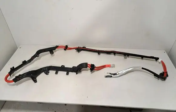BMW X4 G02 Positive cable (battery) 8736071 8736072