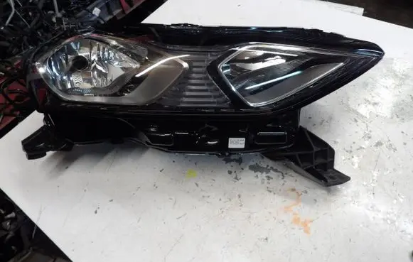 Citroen DS3 Headlight/headlamp 9820840580 90103061 17522129
