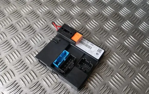 Audi A6 S6 C6 4F Comfort/convenience module 4F0907289G 4F0910289G