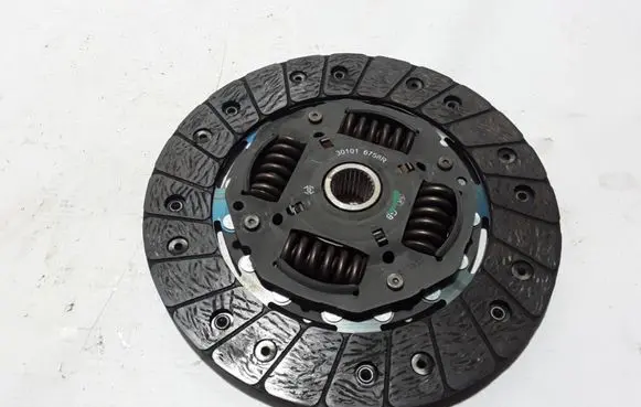 Renault Kangoo II Clutch pressure plate 301016758R