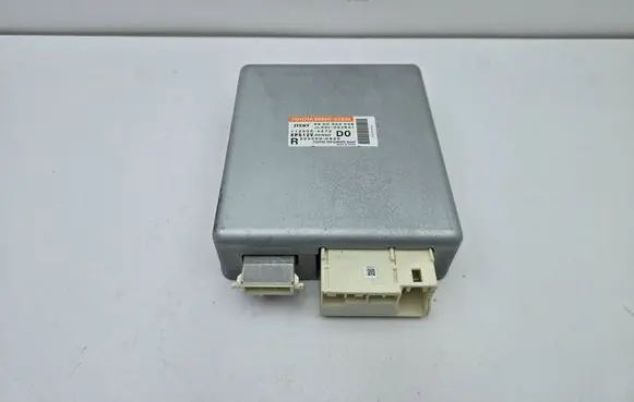 Toyota Auris 150 Power steering control unit/module 8965002630