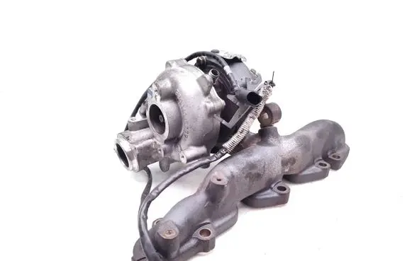 Audi A6 C7 Turbo 04L253056C