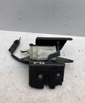 Fiat Stilo Tailgate/trunk/boot lock/catch/latch