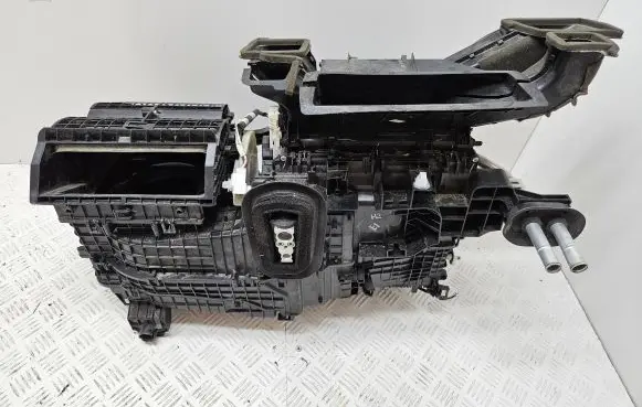 Toyota C-HR I Interior heater climate box assembly 87050F4020
