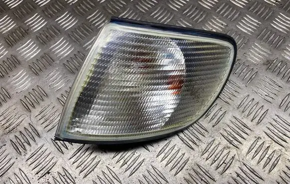 Volkswagen PASSAT B5 Front indicator light 084411512LF