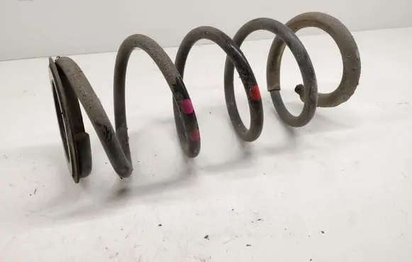 Mercedes-Benz Vito Viano W447 Front coil spring