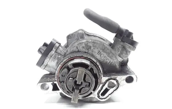 Volvo S60 Vacuum pump 9804021880