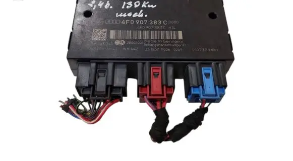 Audi A6 S6 C6 4F Tow bar trailer control unit/module 4F0907383C