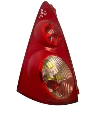 Peugeot 107 Rear/tail lights 815600H040