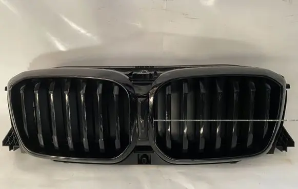 BMW X3 G01 Front bumper upper radiator grill 5A1DA48
