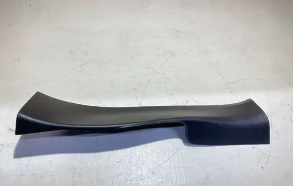 Infiniti Q70 Y51 Rear sill trim cover 769B71MA0A