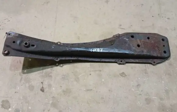 Toyota Avensis T250 Front subframe 