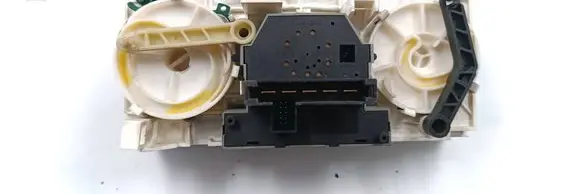 Opel Zafira A Climate control unit 082110000 56341655 285655