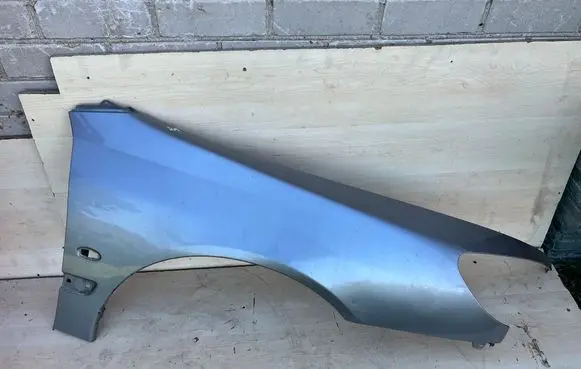Peugeot 607 Fender