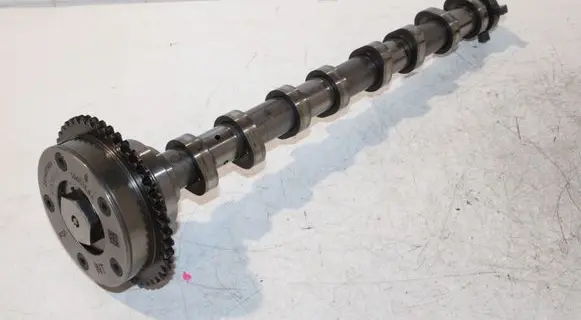 Jeep Wrangler Camshaft 05048141AD 05048153AA