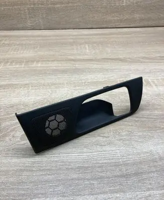 Toyota Avensis T250 Rear door interior handle 6761805030