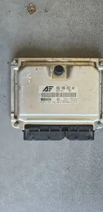 Volkswagen Sharan Engine control unit/module 022906032AQ 0261207382