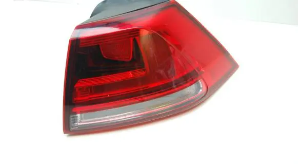 Volkswagen Golf VII Rear/tail lights 5G0945096B