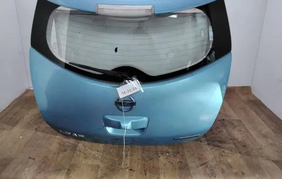Nissan Leaf I (ZE0) Tailgate/trunk/boot lid