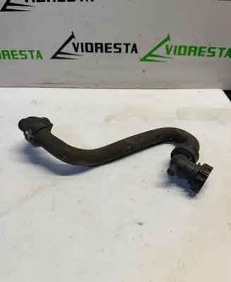 Coolant pipe/hose