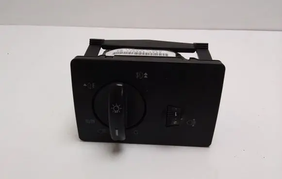 Ford Fusion Light switch 6S6T13A024BA