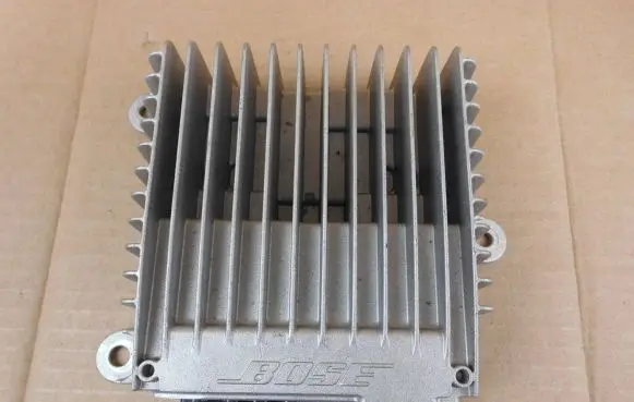 Nissan Leaf II (ZE1) Sound amplifier 280615SA2A
