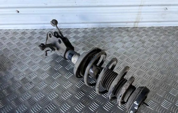Opel Insignia A Front shock absorber/damper 13319740 562400005427 315000331