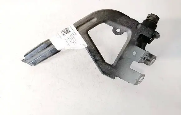BMW 5 F10 F11 Fender mounting bracket 5176718375204