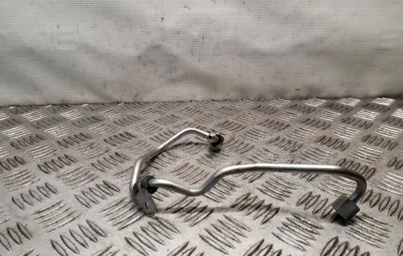 Mini One - Cooper Coupe R56 Fuel line pipe