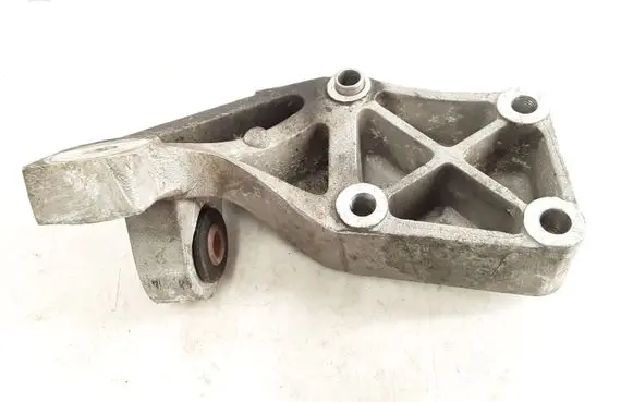 MG ZT - ZT-T Engine mounting bracket
