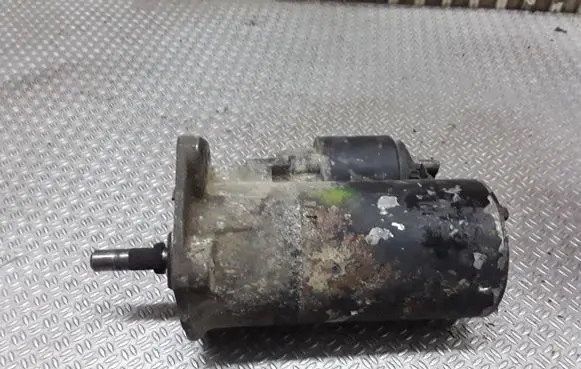 Volkswagen Polo III 6N 6N2 6NF Starter motor 0001112044