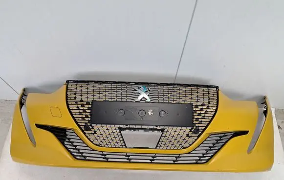 Peugeot 208 Front bumper Z2330