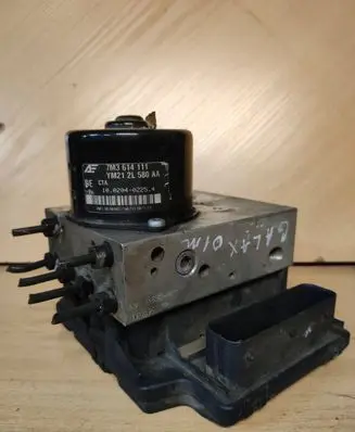 Ford Galaxy ABS Pump 7M3907379B 3X0416 10094703093