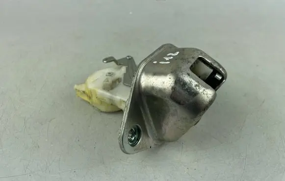 Subaru Impreza IV Tailgate/trunk/boot lock/catch/latch 