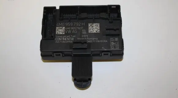 Audi A4 S4 B9 Door control unit/module 4M0959792H 4M0959792F
