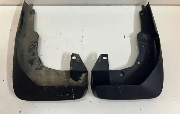 Honda CR-V Front mudguard 75800SWWE000 75810SWWE000