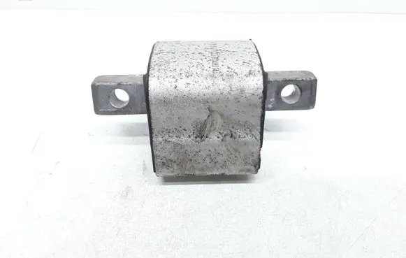 Mercedes-Benz E W212 Gearbox mount A2122401818
